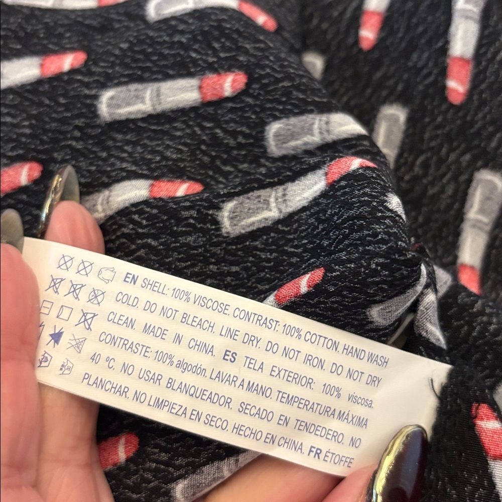 Forever 21 lipstick 💄 print Long Sleeve Dress, S - Picture 11 of 11